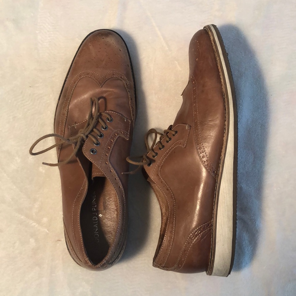 Tan/Brown Dress Shoes